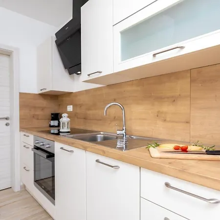 Jelena Apartment Vantacici