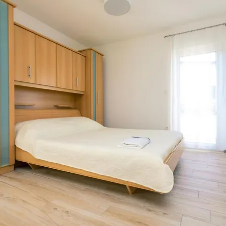 Jelena Apartment *