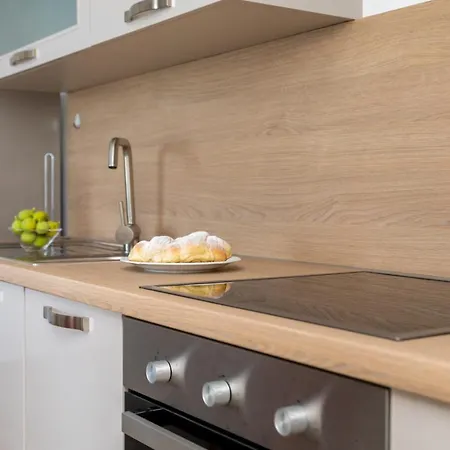 Apartament Jelena